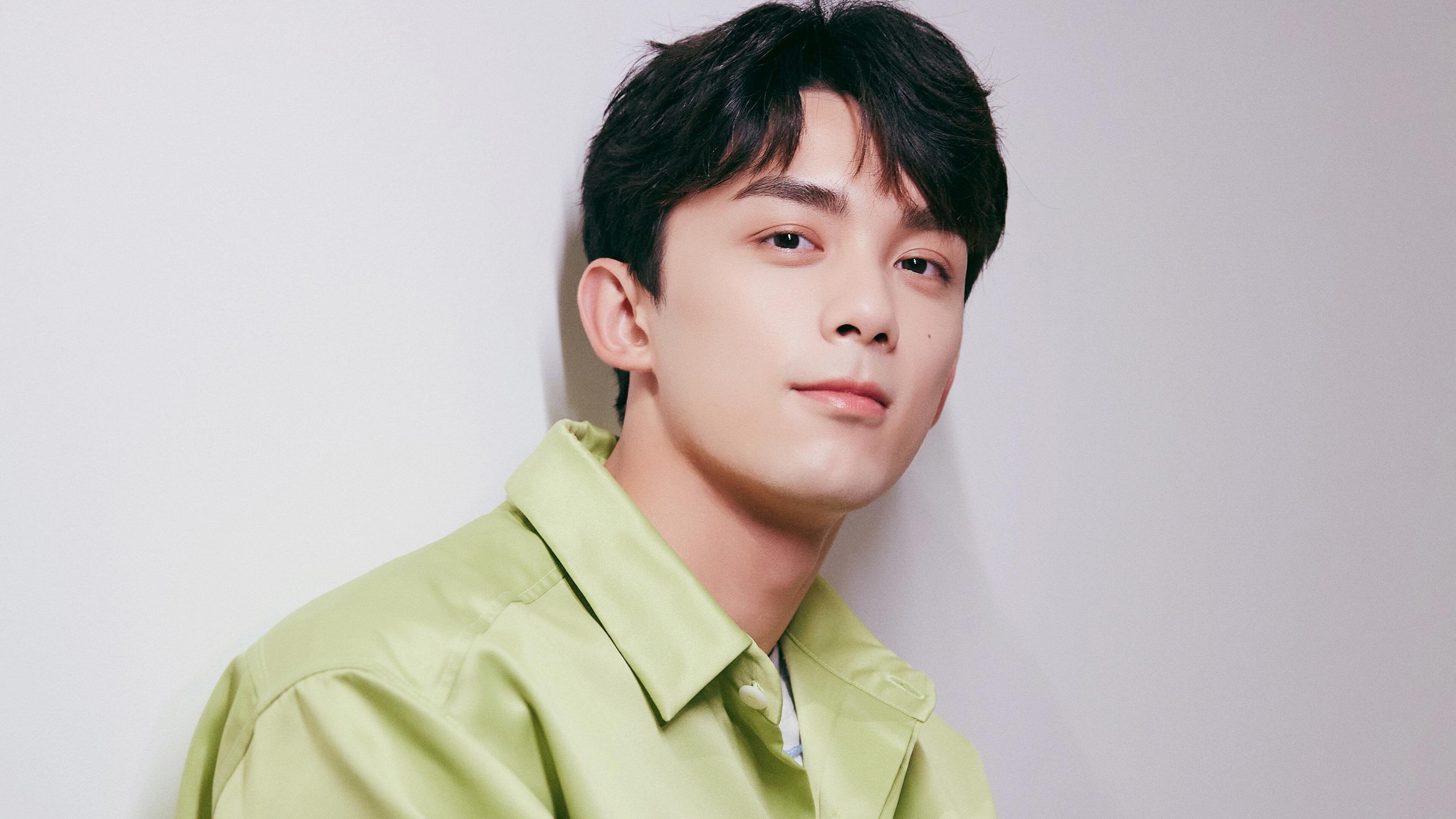 Leyu Sport登录入口-“羽毛球：简阳文体中心赛场高速对决，赛点难分难解”